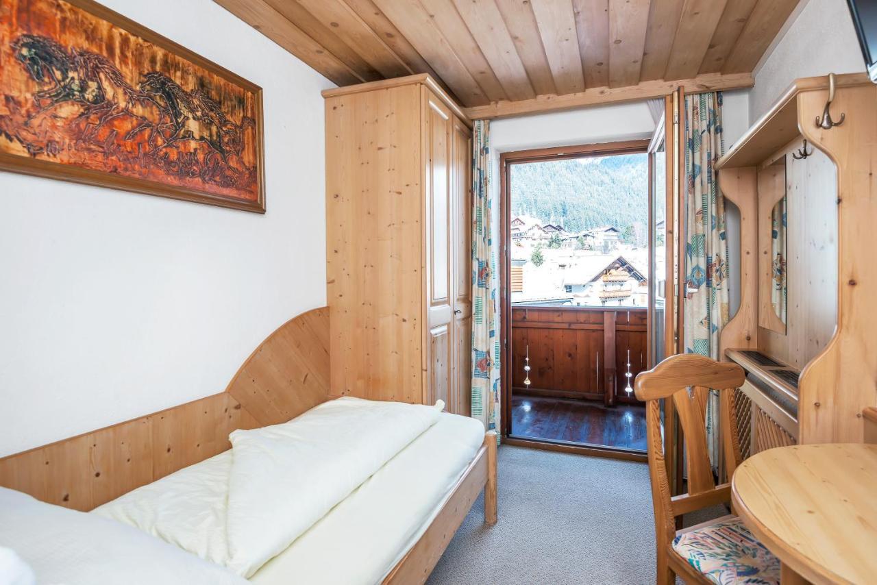 Heart Hotel Talhof Nigg Sankt Anton am Arlberg Ngoại thất bức ảnh